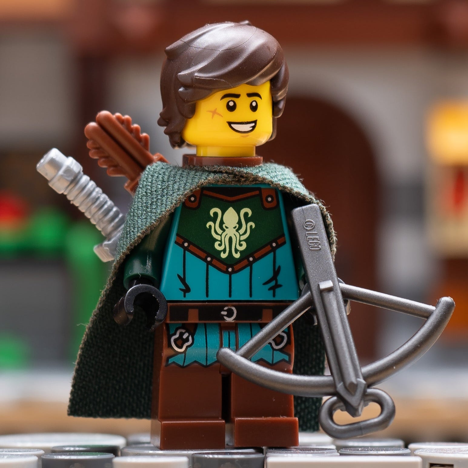 Quiver-Ready Cloak with Sheath